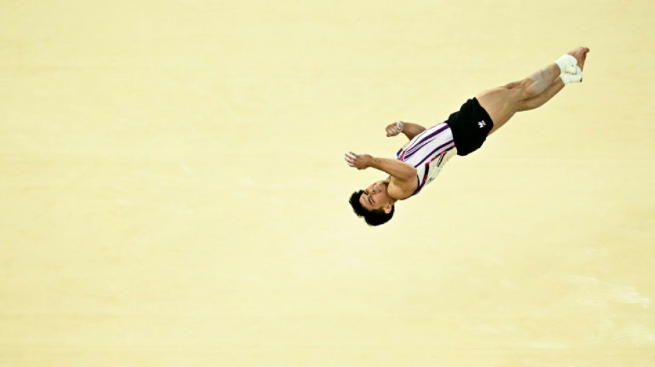 El gimnasta filipino Carlos Yulo gana el oro ol&iacute;mpico en suelo, el espa&ntilde;ol Zapata es s&eacute;ptimo