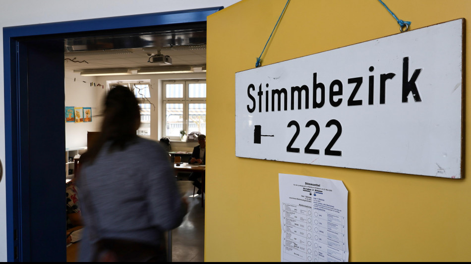 Exit poll in Renania, Cdu in vantaggio al 30,5%, terza Afd in forte ascesa al 20%