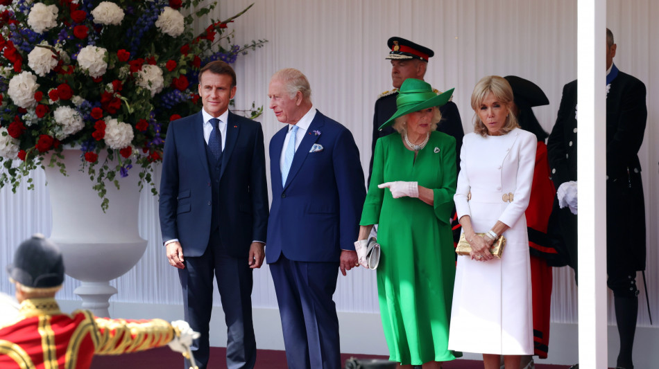 Macron a Londra per rilanciare l'asse fra Regno Unito e Francia