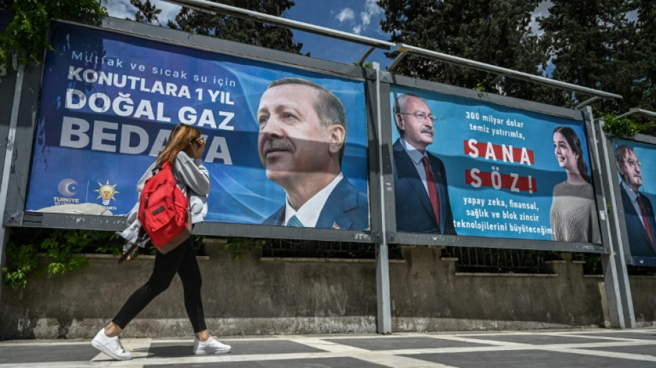 Pr&auml;sidentschafts- und Parlamentswahl in der T&uuml;rkei hat begonnen