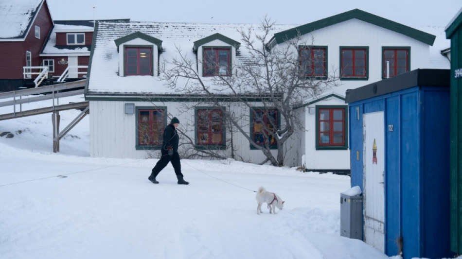 Miles de manifestantes protestan en Dinamarca y Groenlandia contra planes de Trump