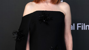 Julianne Moore riceverà il premio Women In Motion 2026 a Cannes