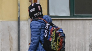 ++ Istat, 27% under 16 a rischio povertà o esclusione sociale ++