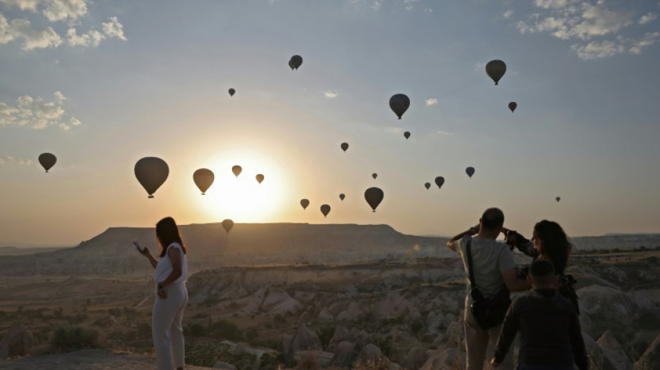 Dos turistas espa&ntilde;oles muertos en un accidente de globo aerost&aacute;tico en Turqu&iacute;a