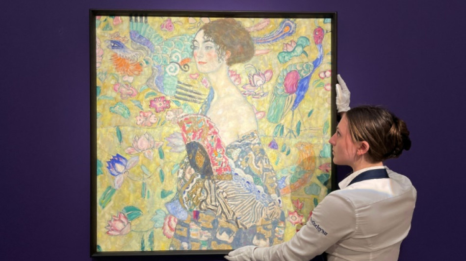 'Dama com Leque' de Klimt bate recorde de leilões de obras de arte na Europa