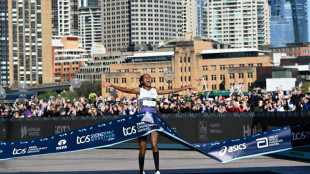 Marathon de Sydney: Hassan et Kiros pulv&eacute;risent les records de la course 