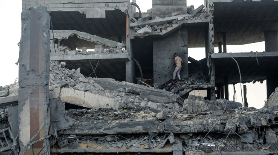 Ataques israelenses matam mais de 50 em Gaza; negociação de trégua segue no Catar