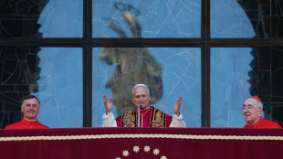 Il Papa ai preti, la Chiesa è ferita, siate credibili