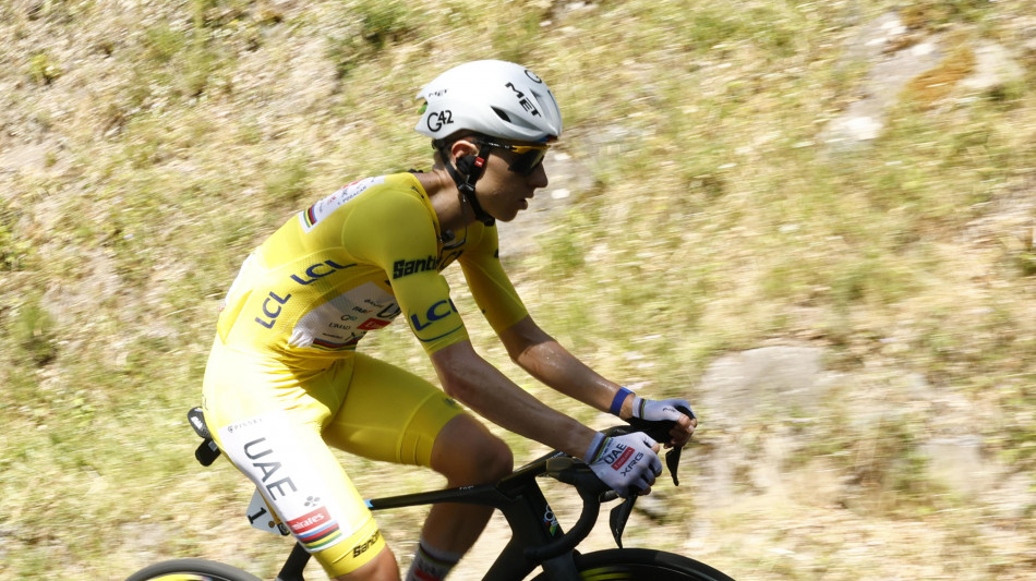 Tour: Pogacar vince ancora in fuga e rafforza il suo primato