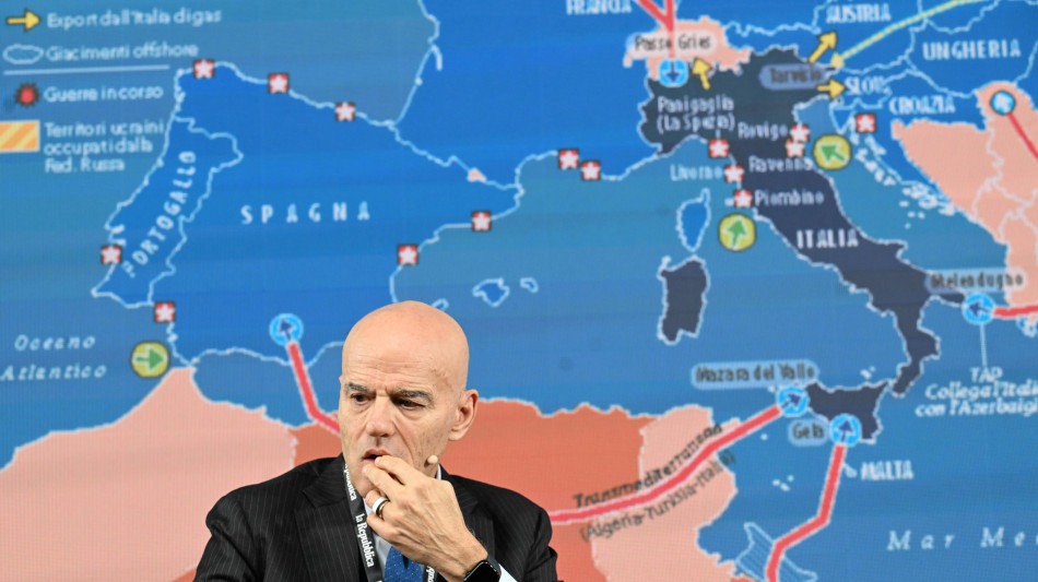 Descalzi: per Eni 'risultati eccellenti in un mercato sfidante'