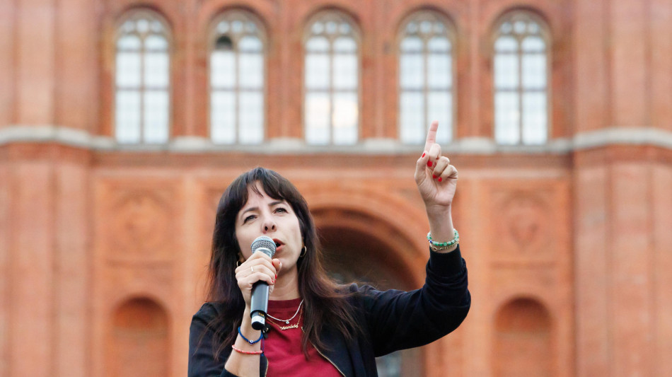 Candidata Linke a Berlino, 'fatta la storia, da oggi cambiamo la nostra citt&agrave;'