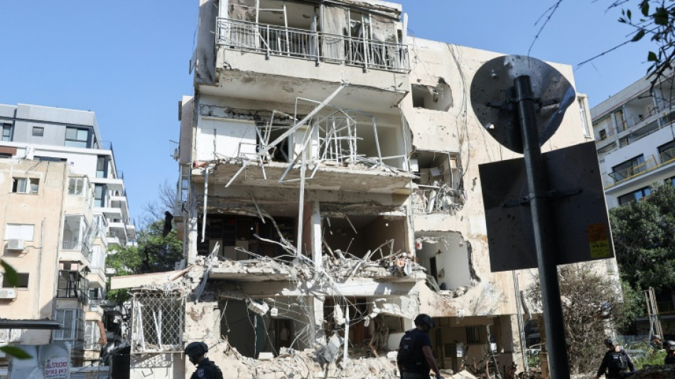 Sechs Verletzte bei iranischen Raketenangriffen auf Tel Aviv