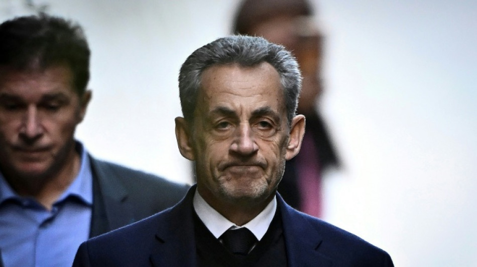 La justice examine la demande de mise en liberté de Sarkozy