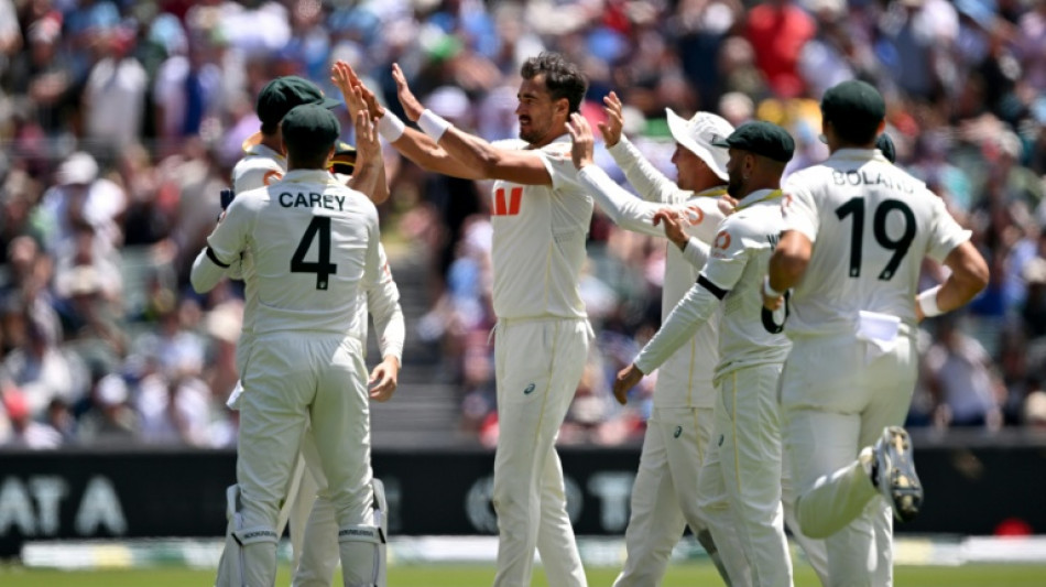 Australia beat England by 82 runs to win third Test and retain Ashes