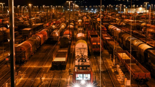 Landesarbeitsgericht Hessen ber&auml;t kurz vor Streikbeginn zu DB-Eilantrag gegen GDL