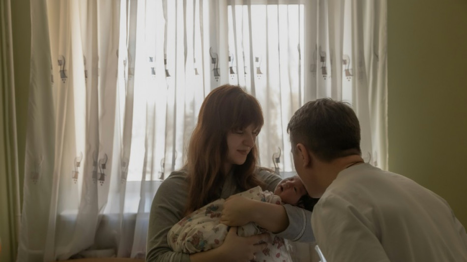 Dar &agrave; luz perto do front, desafio em dobro para m&atilde;es ucranianas