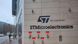St, l'utile del primo trimestre &egrave; dimezzato a 513 milioni