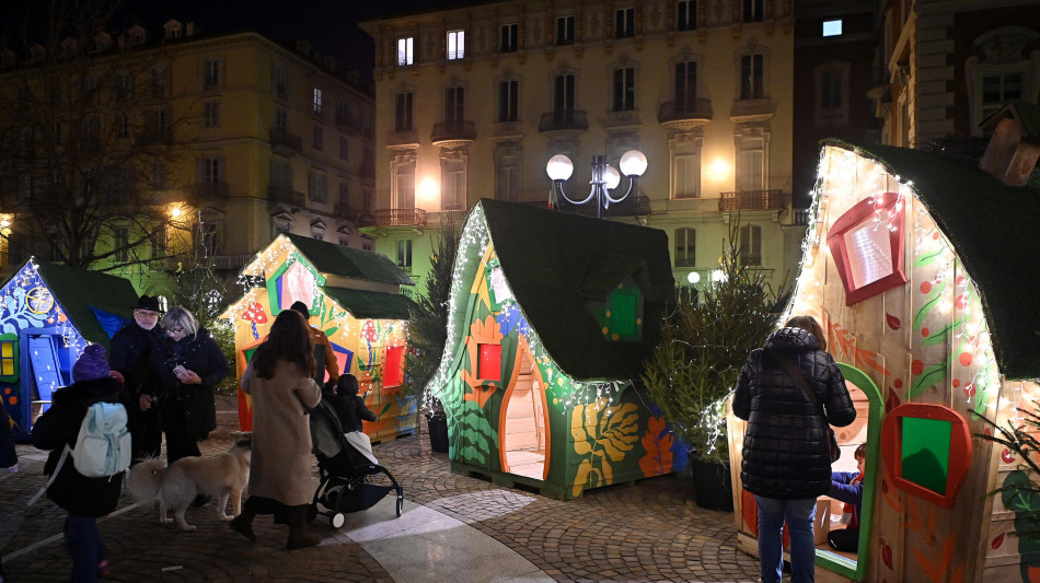 Confcommercio, tredicesime pi&ugrave; ricche,ai consumi 50 miliardi