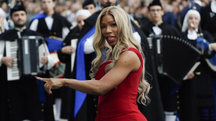 Serena Williams torna a 44 anni, sar&agrave; in campo al Queen's