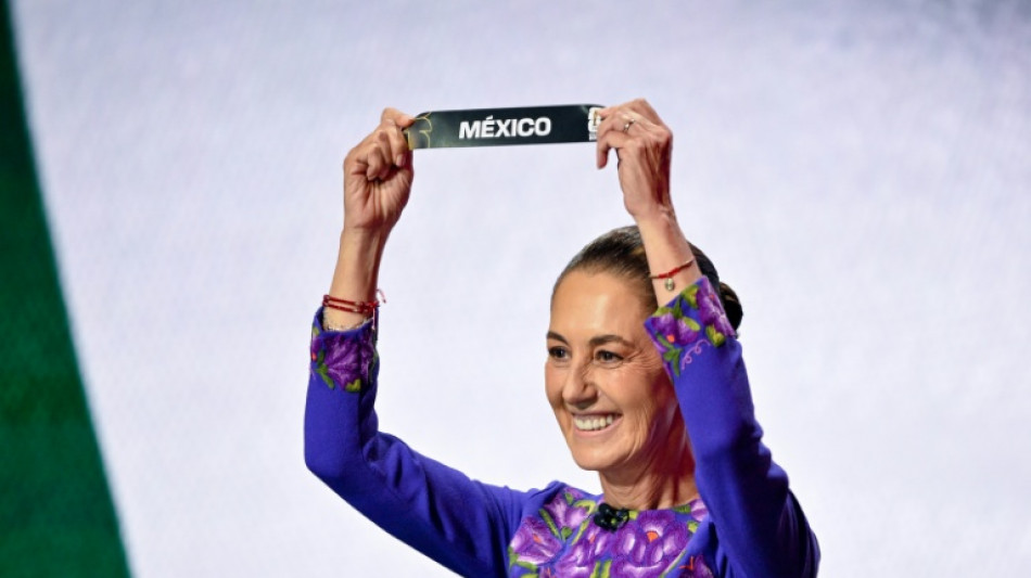 Cores, bordados ind&iacute;genas e poder: o que comunica a imagem da presidente do M&eacute;xico?