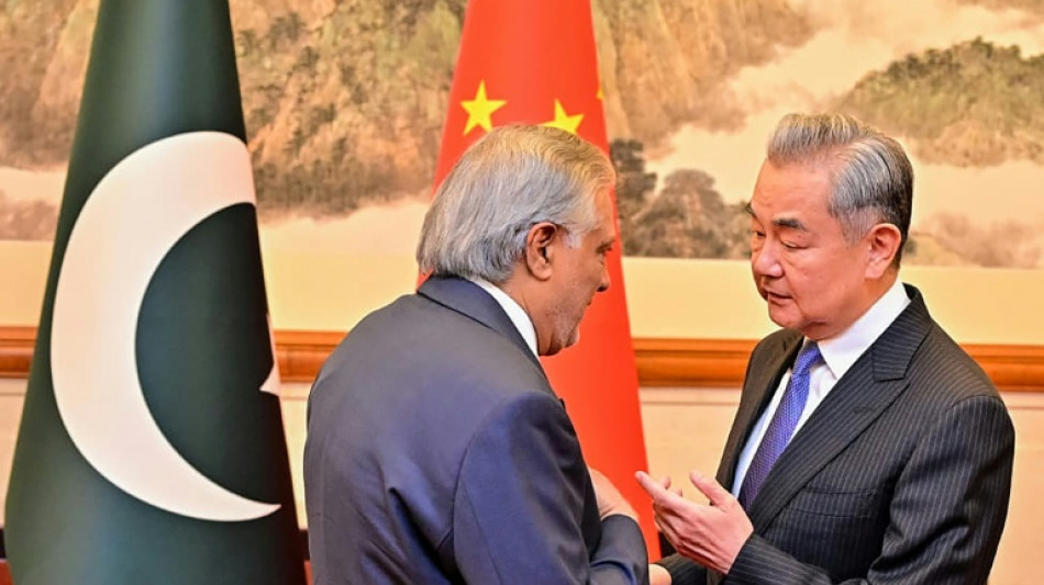 Pakistan says holding talks with Afghan government in China