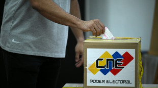 Eleições registram pouca afluência na Venezuela após boicote opositor
