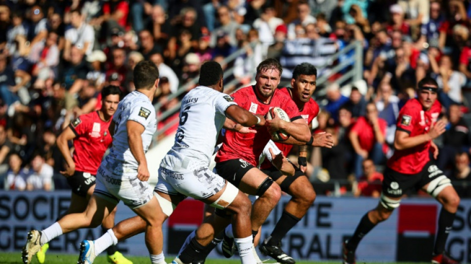Top 14: Toulon s'invite en t&ecirc;te, La Rochelle enfonce le Racing 92