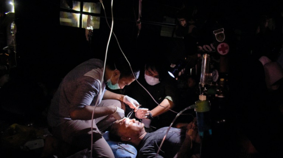 Au moins 162 morts dans un s&eacute;isme en Indon&eacute;sie