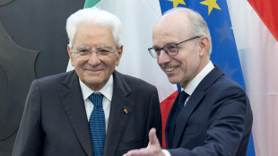 Mattarella, Ue decida o altri lo faranno al posto suo