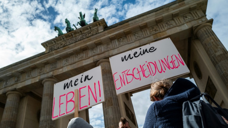 Verb&auml;nde legen Gesetzentwurf zur Entkriminalisierung der Abtreibung vor