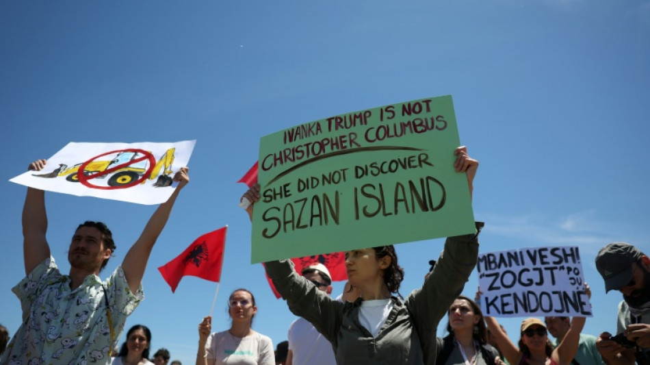 "Ce serait fatal" : des Albanais continuent &agrave; protester contre un projet immobilier li&eacute; &agrave; Trump