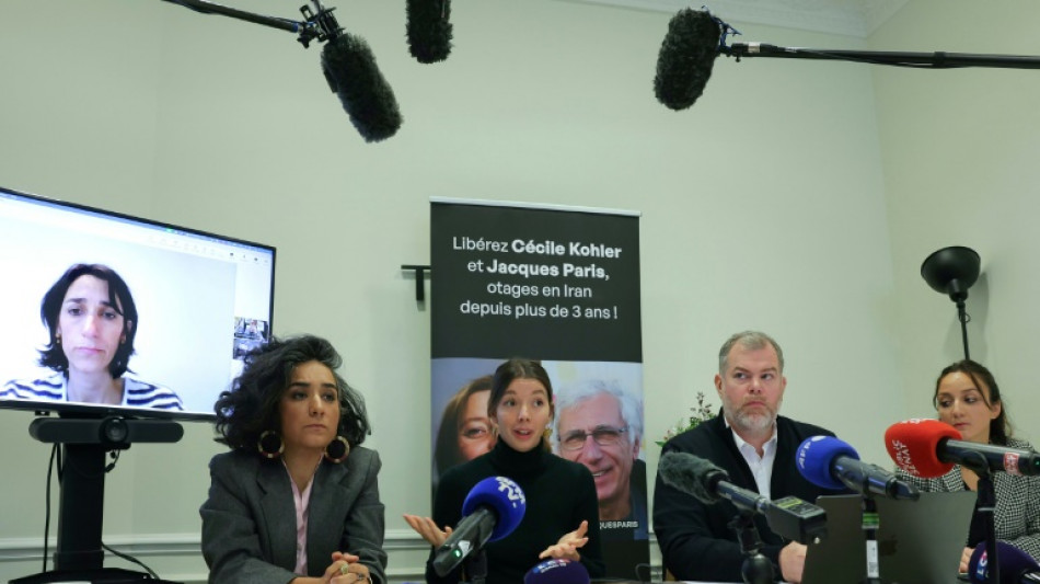 Iran: les proches de Kohler et Paris exhortent l'Etat fran&ccedil;ais &agrave; les faire lib&eacute;rer