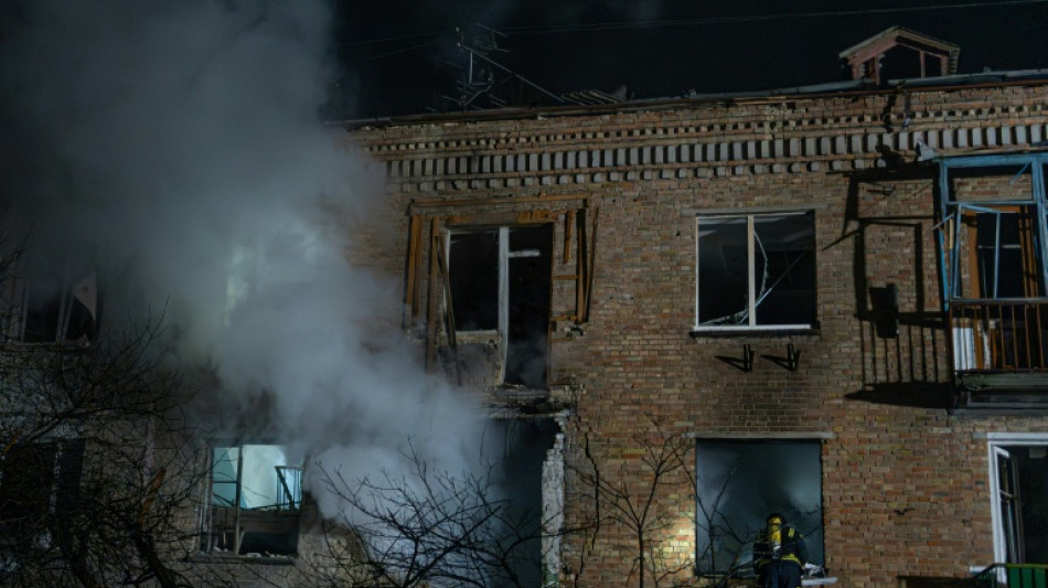 Un muerto y una decena de heridos por ataque ruso con drones contra Kiev