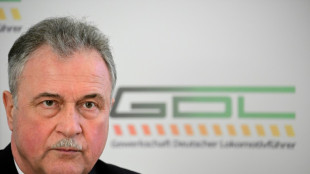 Bahn-Tarifabschluss l&ouml;st politische Debatte &uuml;ber 35-Stunden-Woche aus