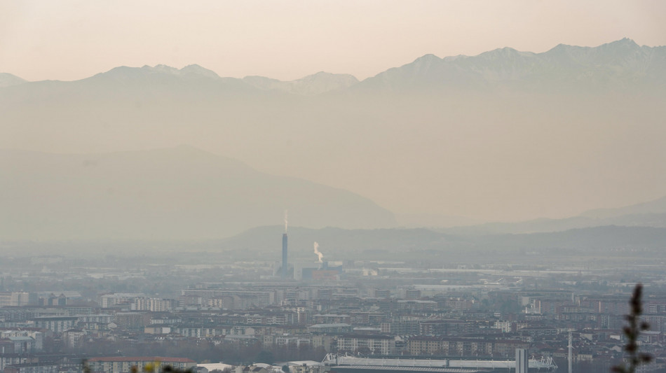 Troppo smog legato a maggior rischio di glaucoma e cataratta