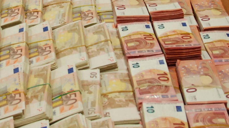 Bankitalia, chi si aspetta un'eredit&agrave; spende di pi&ugrave; e risparmia di meno