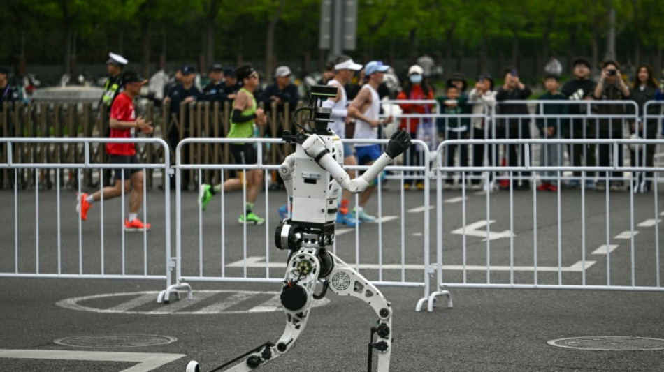 Terminator version Usain Bolt: des robots battent les humains lors d'une course &agrave; P&eacute;kin