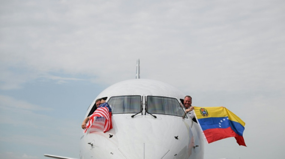 Se reanudan los vuelos comerciales entre Estados Unidos y Venezuela tras siete a&ntilde;os