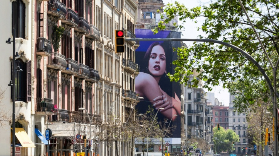 Rosal&iacute;a, de Barcelona al cielo 