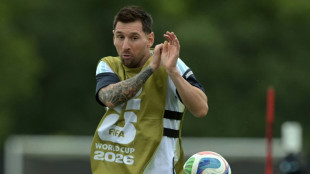 Argentina treina antes de viajar para duelo contra &Aacute;ustria
