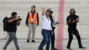 Expresidente Hern&aacute;ndez regresa a Honduras indultado por Trump de narcotr&aacute;fico