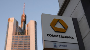 Commerzbank non si vende pi&ugrave;, il Governo resta socio