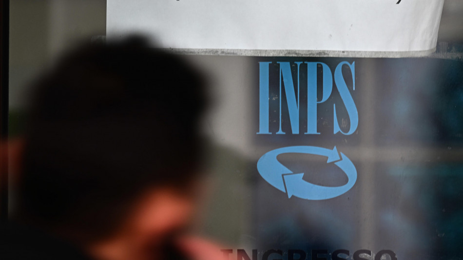 Inps, retribuzioni contrattuali hanno perso 9 punti dal 2019