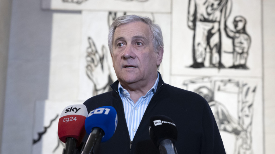 Tajani, oggi riunione per valutare iniziative a tutela italiani in Medio Oriente