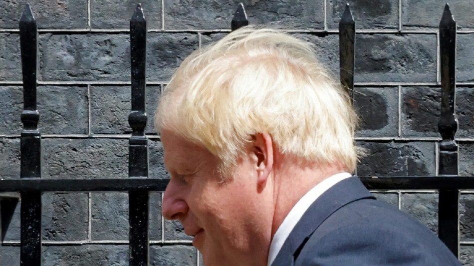 "Je pars la t&ecirc;te haute", lance Boris Johnson au Parlement