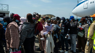 M&aacute;s de 260 migrantes regresan a Nigeria tras huir de ataques xen&oacute;fobos en Sud&aacute;frica