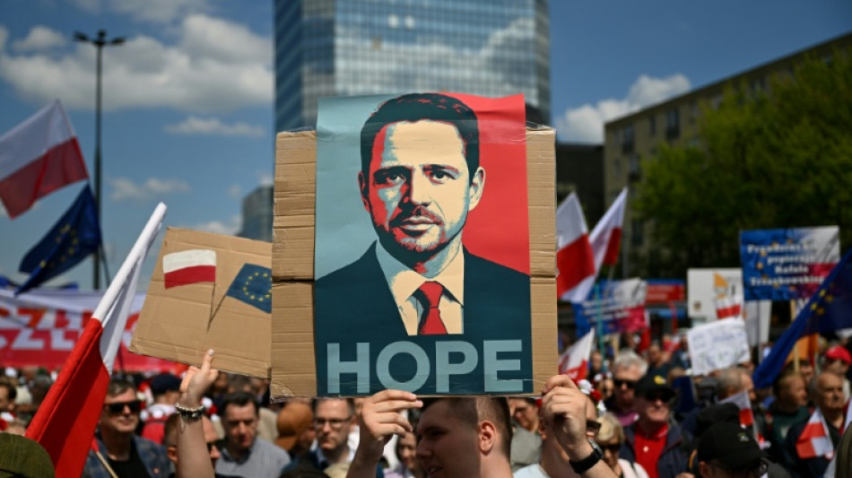 Pologne: dernière ligne droite d'une élection présidentielle très serrée
