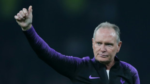 Ex-jogador inglês Paul Gascoigne é hospitalizado após se sentir mal em casa