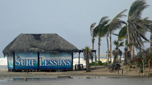 La tempête tropicale Hilary touche terre au Mexique, les Etats-Unis sur le qui-vive