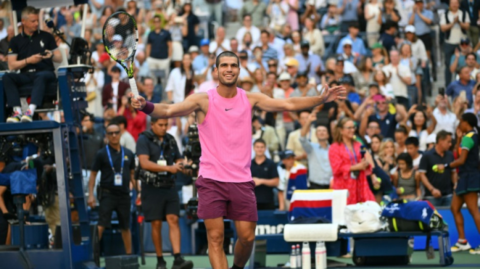 Alcaraz, Djokovic stroll into US Open quarter-finals as Sabalenka cruises